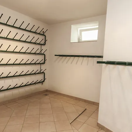 Apartment Trinker